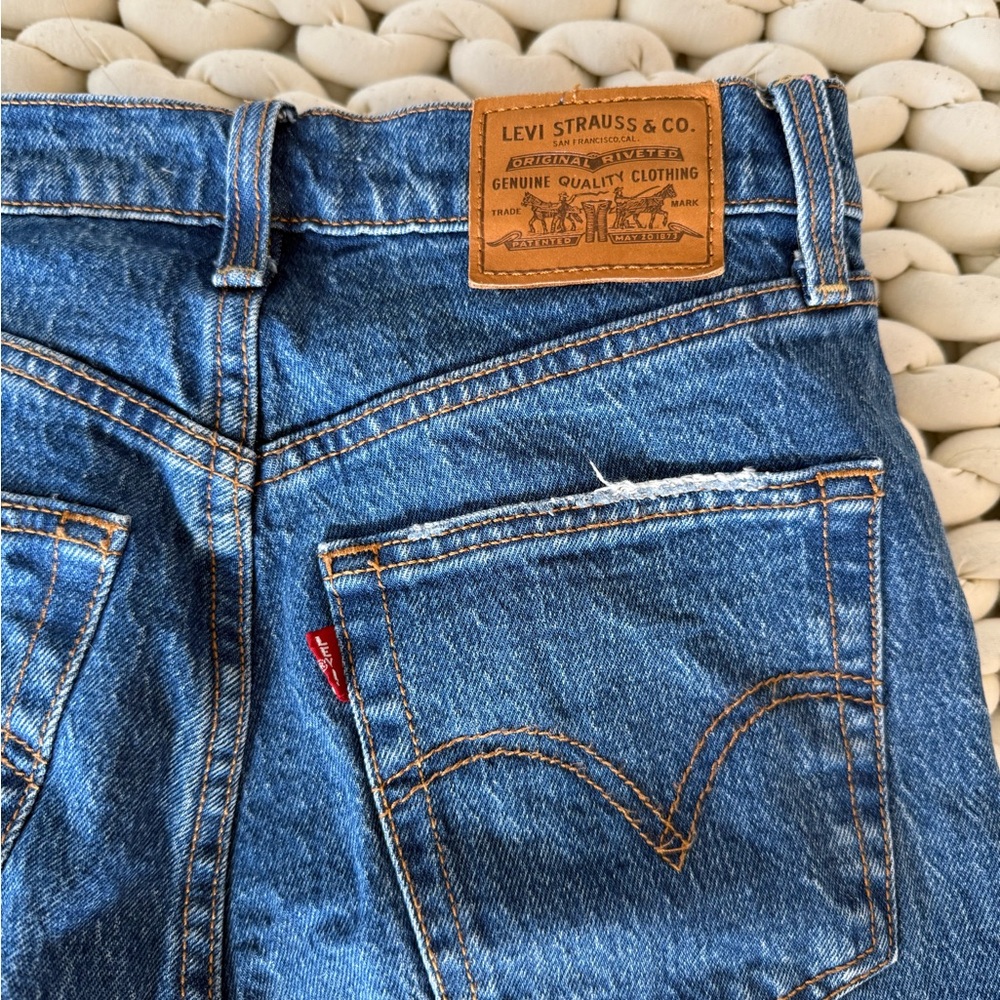 Levi's Blue Jeans Ribcage Straight Ankle